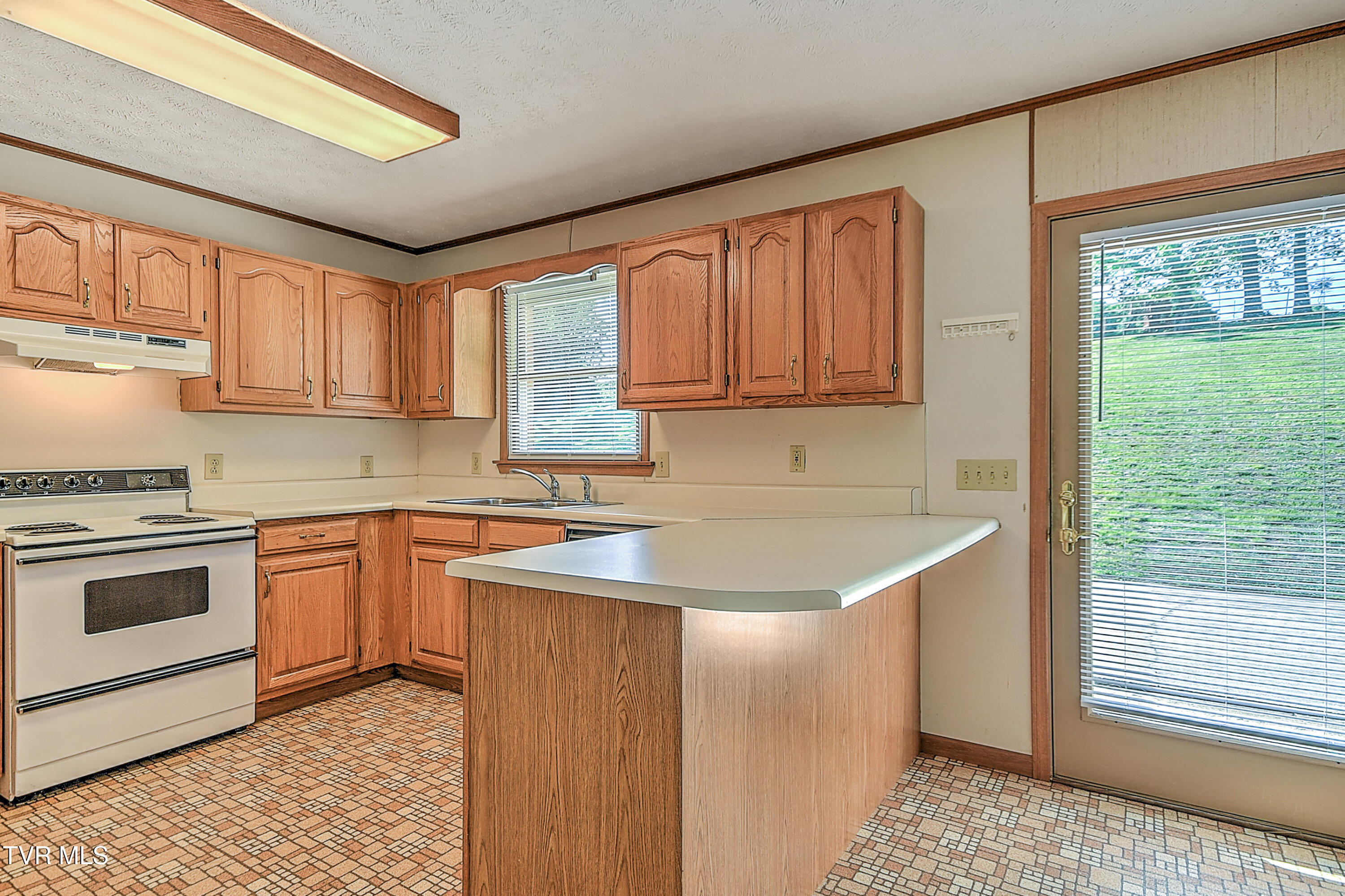 1686 Rock Springs Road Kingsport, TN 37664 - Photo 14 of 41 1686 Rock Springs EH-14