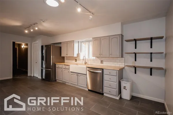 $2,845 | 850 South Harlan Street, Lakewood, CO 80226