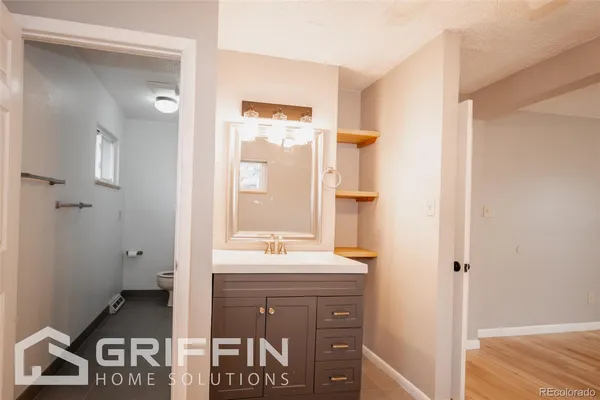 $2,845 | 850 South Harlan Street, Lakewood, CO 80226