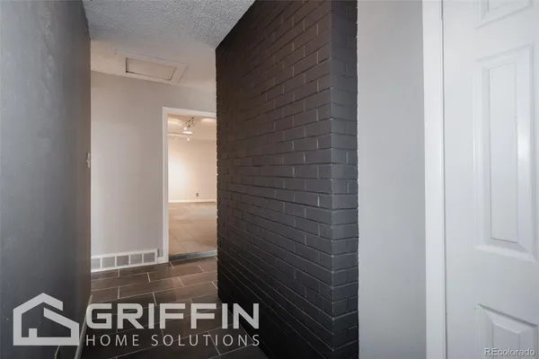 $2,845 | 850 South Harlan Street, Lakewood, CO 80226