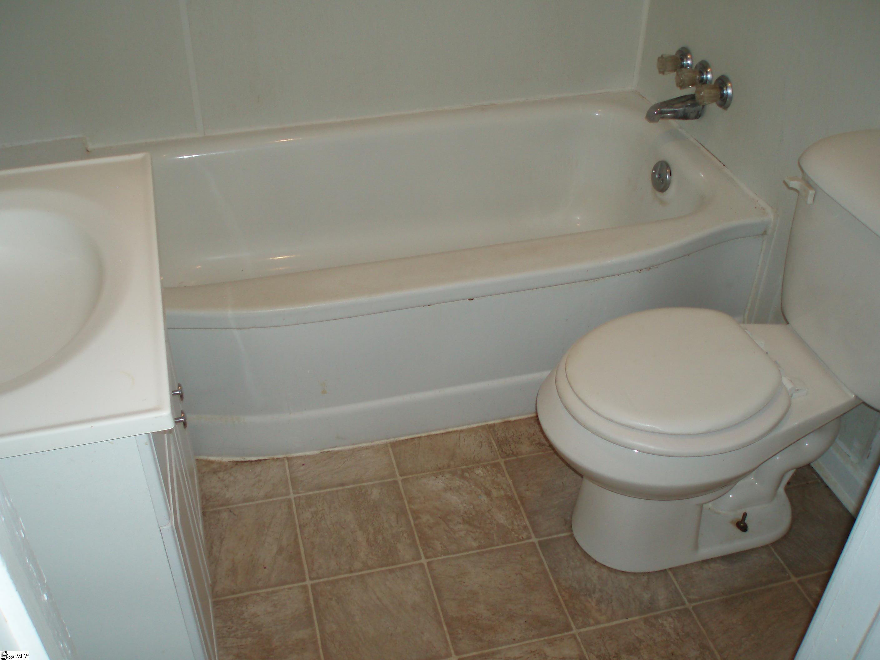 8140 7th Street Boiling Springs, SC 29316 - Photo 10 of 13 Gallery Image 10