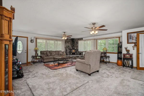 $459,000 | 213 Indian Rock Trail, Jamestown, TN 38556