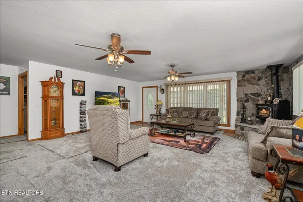 $459,000 | 213 Indian Rock Trail, Jamestown, TN 38556