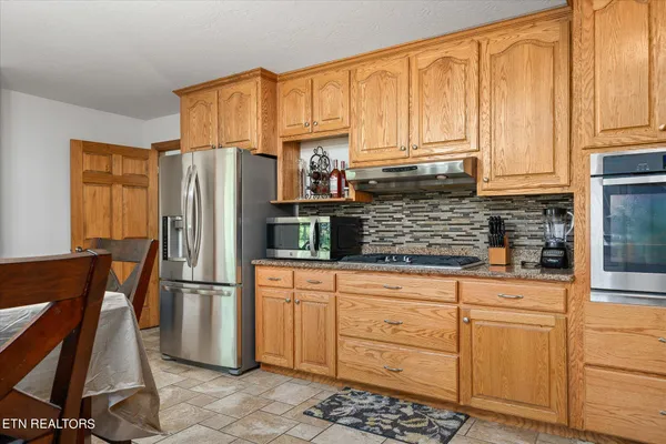 $459,000 | 213 Indian Rock Trail, Jamestown, TN 38556