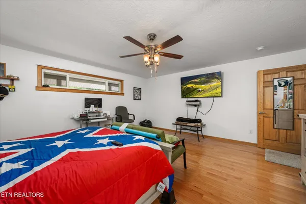 $459,000 | 213 Indian Rock Trail, Jamestown, TN 38556