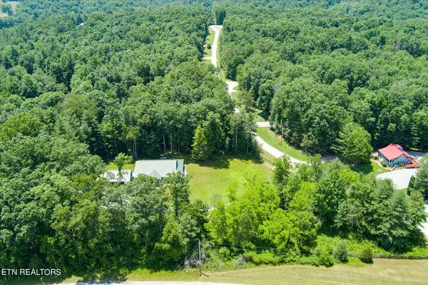 $459,000 | 213 Indian Rock Trail, Jamestown, TN 38556