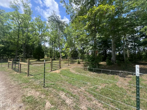 $459,000 | 213 Indian Rock Trail, Jamestown, TN 38556