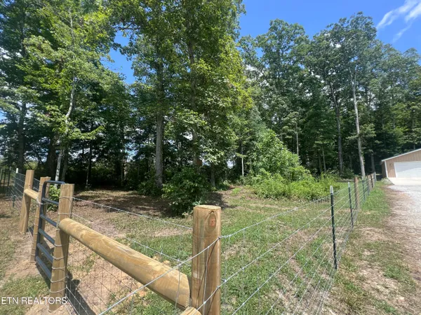 $459,000 | 213 Indian Rock Trail, Jamestown, TN 38556