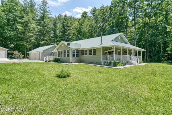 $459,000 | 213 Indian Rock Trail, Jamestown, TN 38556