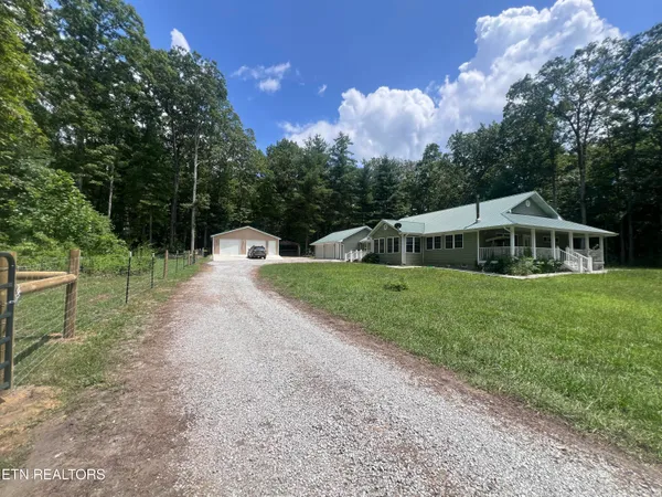 $459,000 | 213 Indian Rock Trail, Jamestown, TN 38556