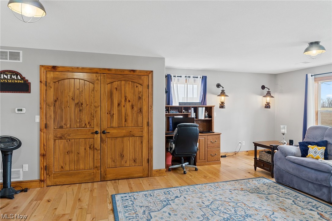 7079 Ridge Road Cortland, OH 44410 - Photo 20 of 35 Gallery Image 20