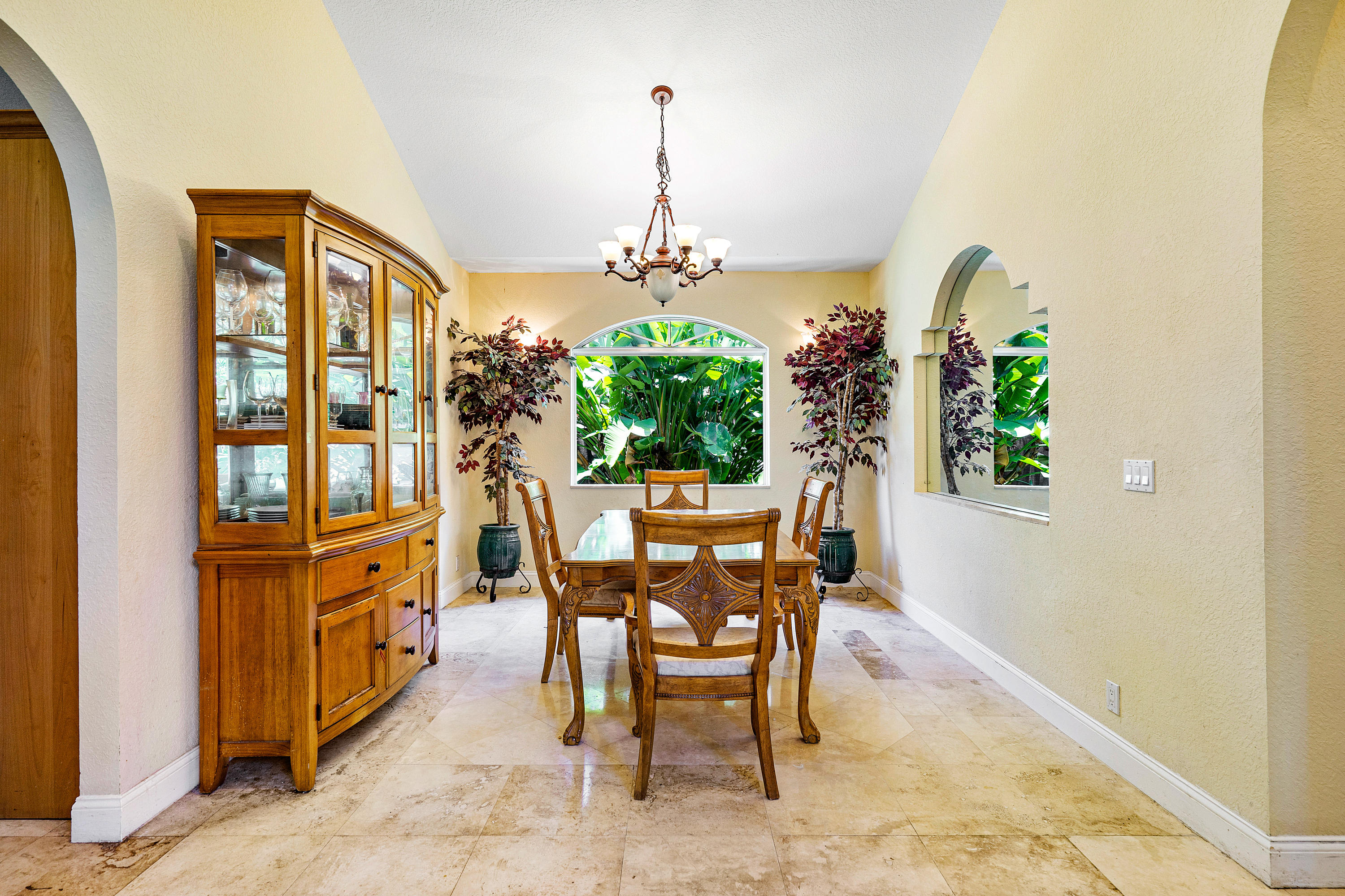 862 Bailey Street Boca Raton, FL 33487 - Photo 8 of 38 Formal Dining Room