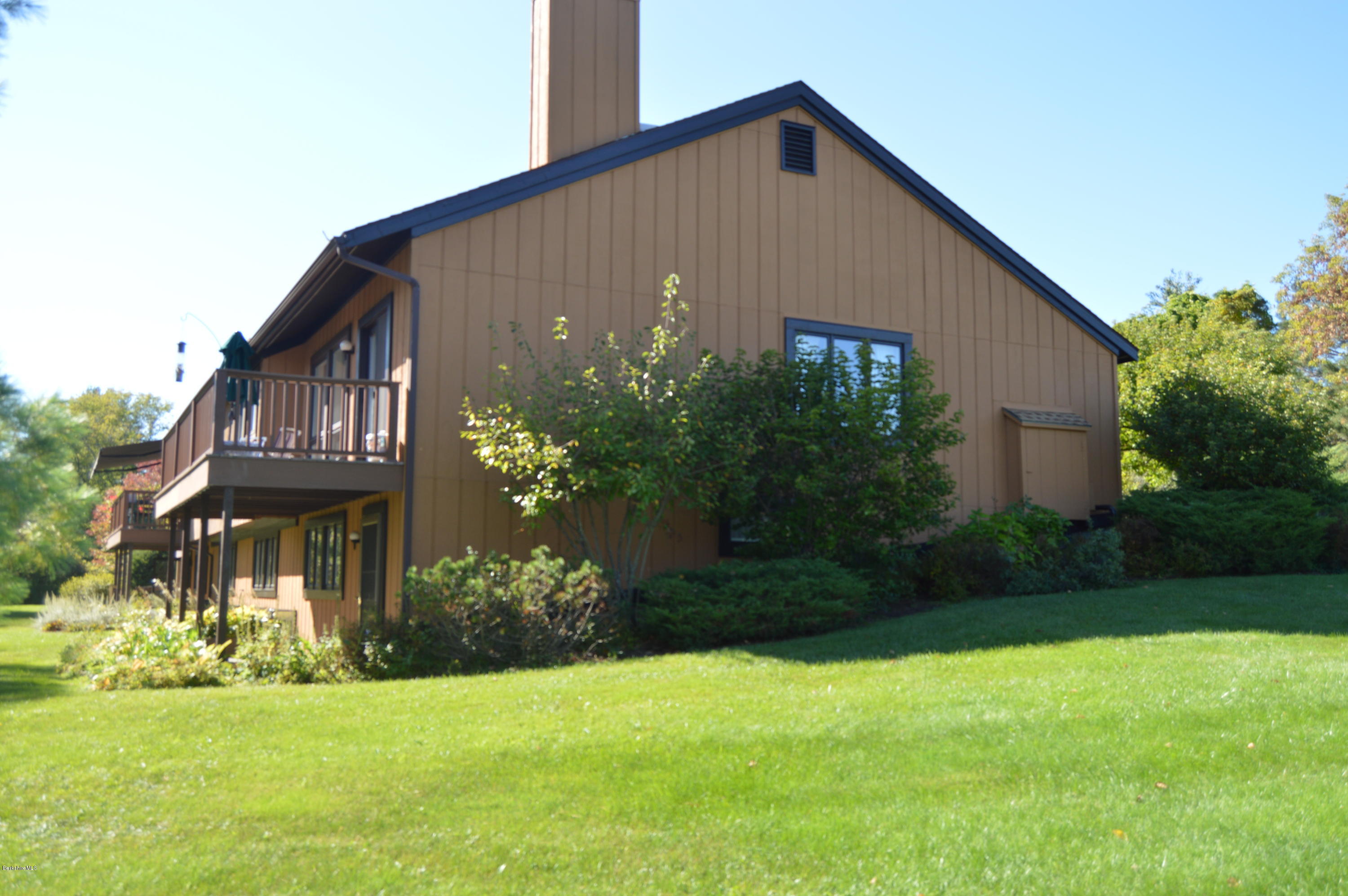 215 Stratton Road, Unit A Williamstown, MA 01267 - Photo 4 of 29 Side view