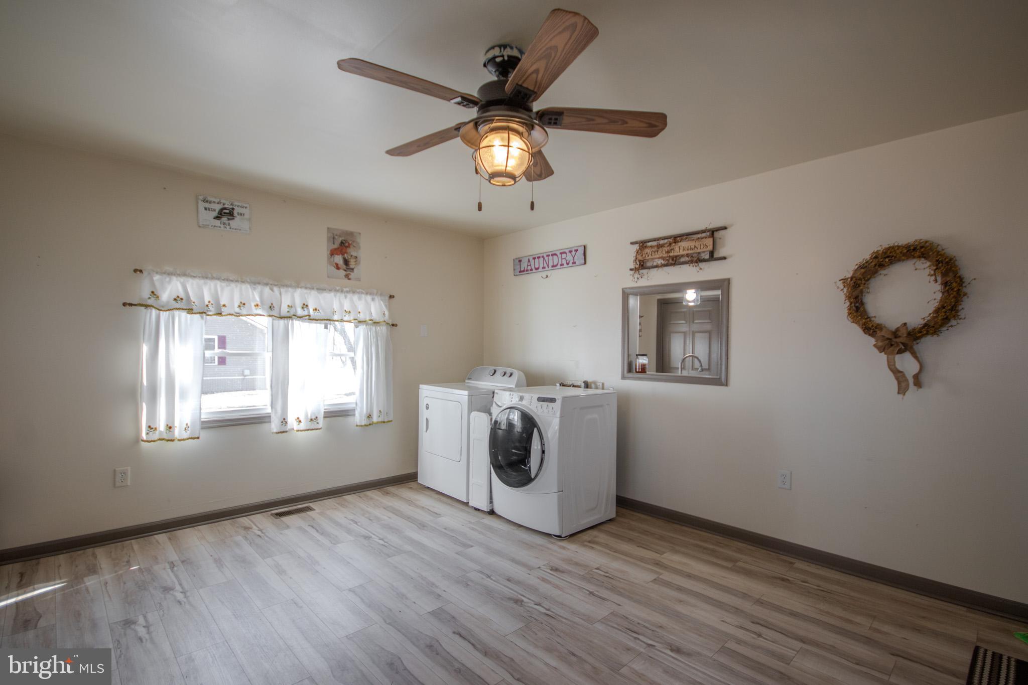6761 Sharptown Road Laurel, DE 19956 - Photo 24 of 34 a view of workspace with windows