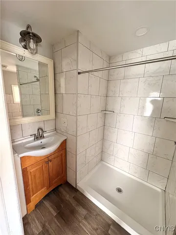 $1,250 | 90 Washington Street, Auburn, NY 13021