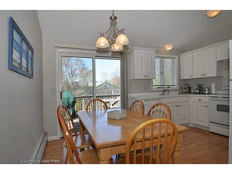 65 Greenbrier Road Narragansett, RI 02882 - Photo 7 of 25 Dining Area.