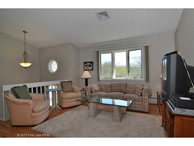 65 Greenbrier Road Narragansett, RI 02882 - Photo 8 of 25 Living Room.