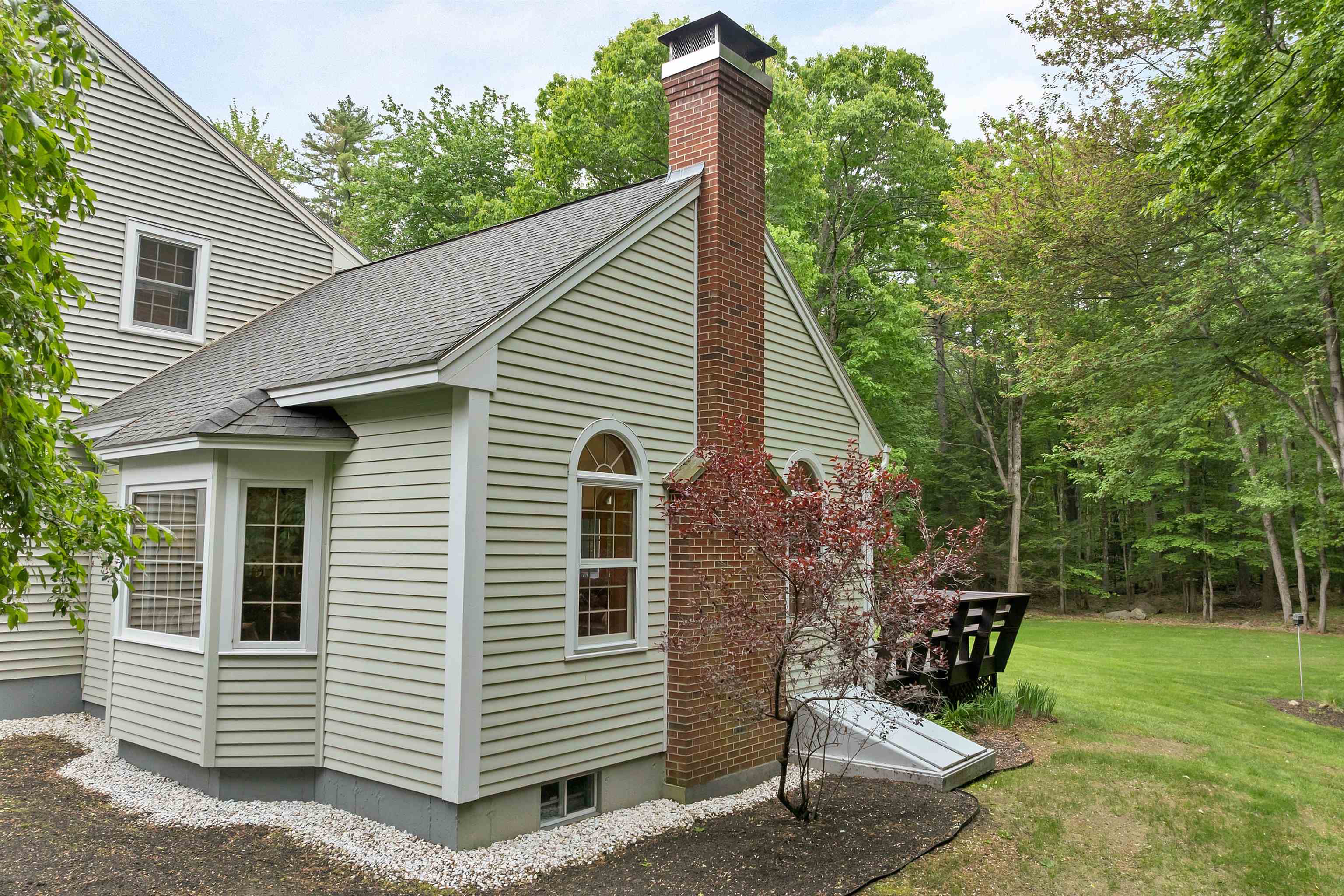 66 Knox Road Bow, NH 03304 - Photo 9 of 55