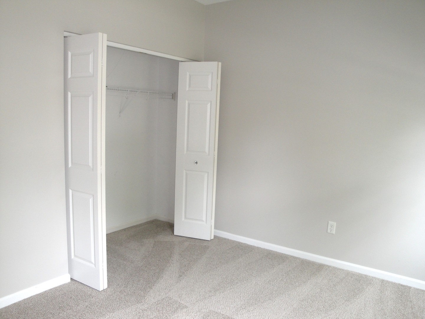710 Mecosta Lane Romeoville, IL 60446 - Photo 18 of 31 Gallery Image 18
