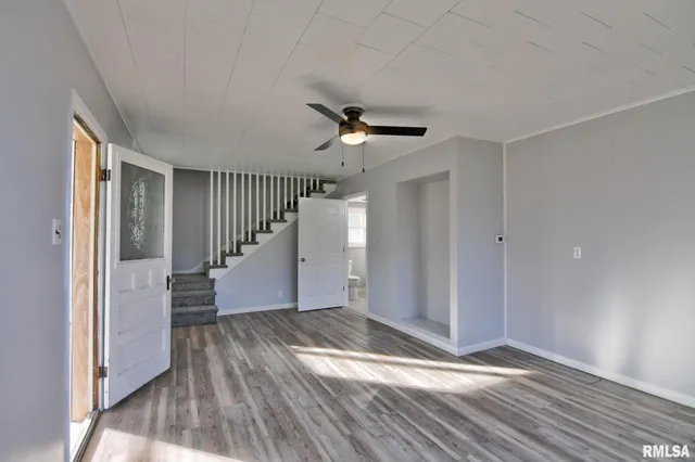 $169,900 | 614 Virginia Avenue, Taylorville, IL 62568