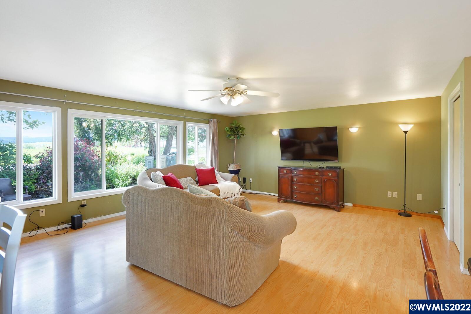 31825 Fern Road Philomath, OR 97370 - Photo 21 of 36 Gallery Image 21