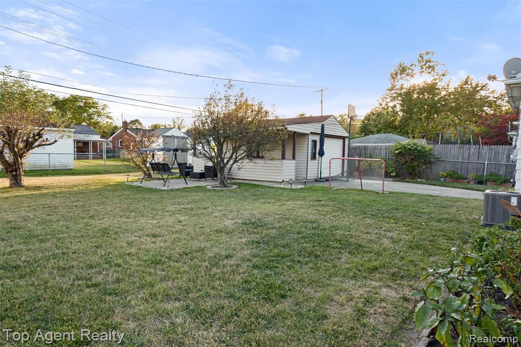 3228 Rome Avenue Warren, MI 48091 - Photo 29 of 44