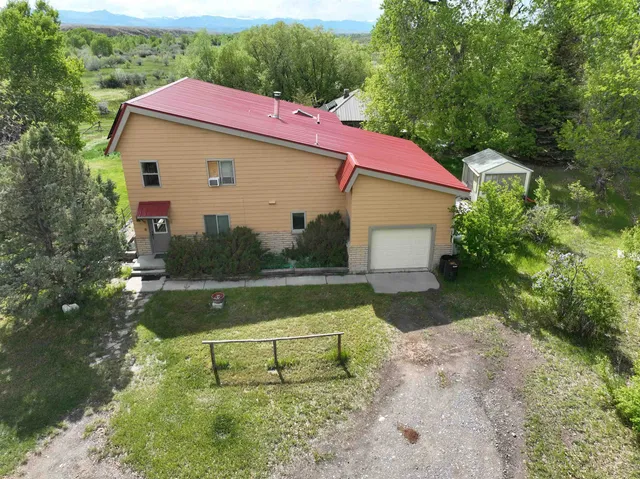 $1,100,000 | 10332 Highway 26, Kinnear, WY 82516