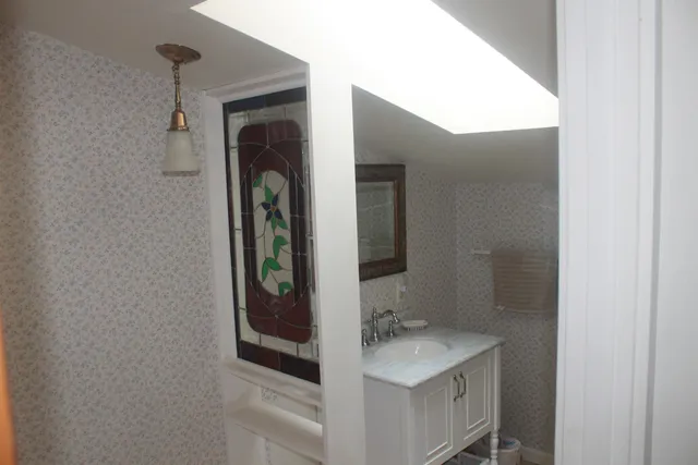 $1,100,000 | 10332 Highway 26, Kinnear, WY 82516