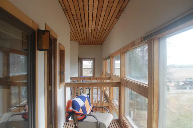 $1,100,000 | 10332 Highway 26, Kinnear, WY 82516