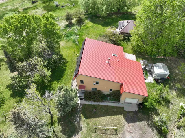 $1,100,000 | 10332 Highway 26, Kinnear, WY 82516