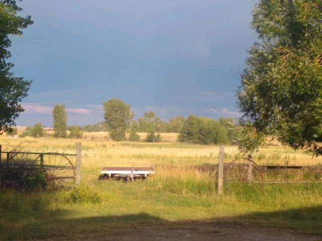 $1,100,000 | 10332 Highway 26, Kinnear, WY 82516