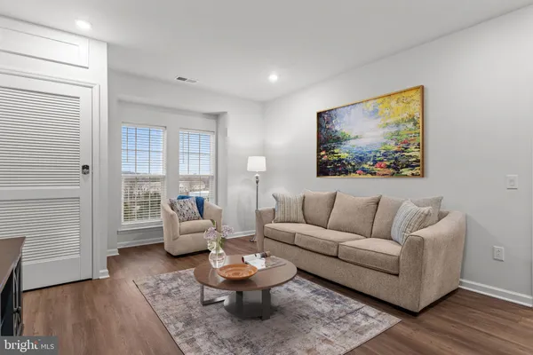 $2,600 | 2500 Kelly Road, Warrington, PA 18976