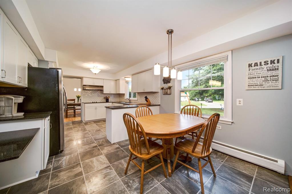35888 Springvale Street Farmington Hills, MI 48331 - Photo 17 of 35