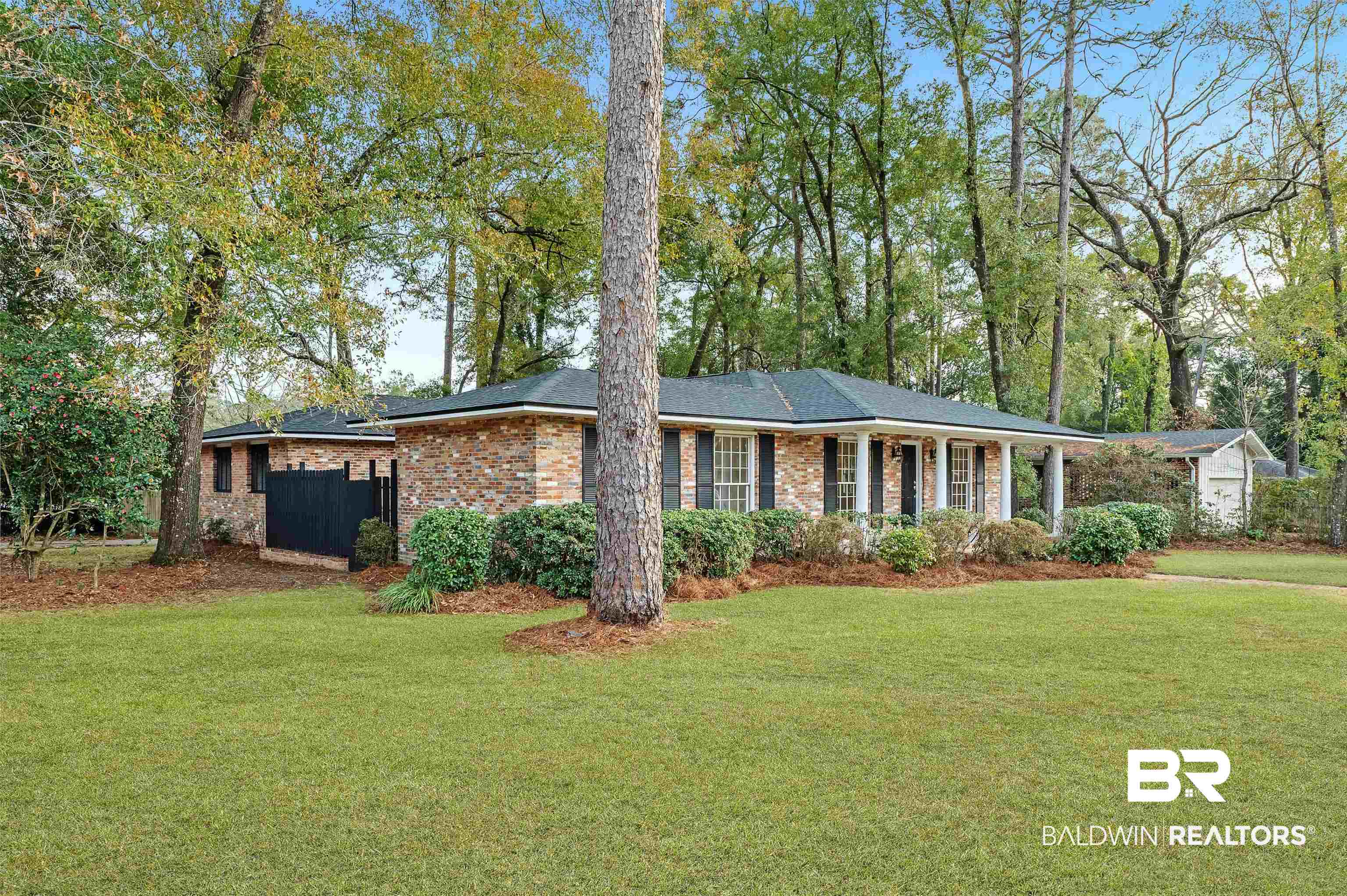 371 Francilla Circle Fairhope, AL 36532 - Photo 32 of 50 Front View