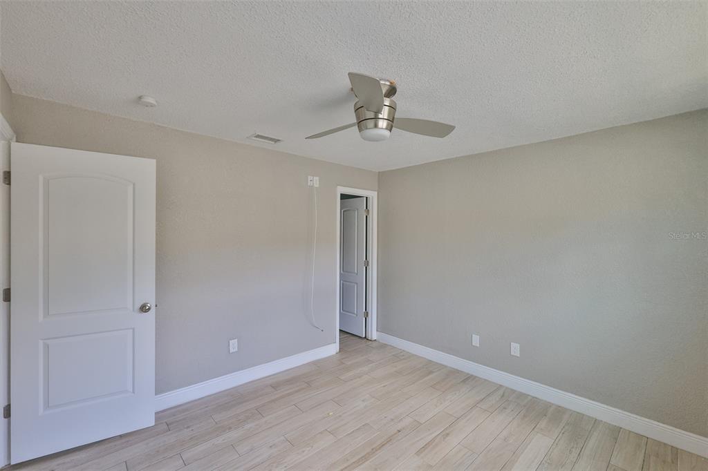 12372 113th Street Largo, FL 33778 - Photo 19 of 29