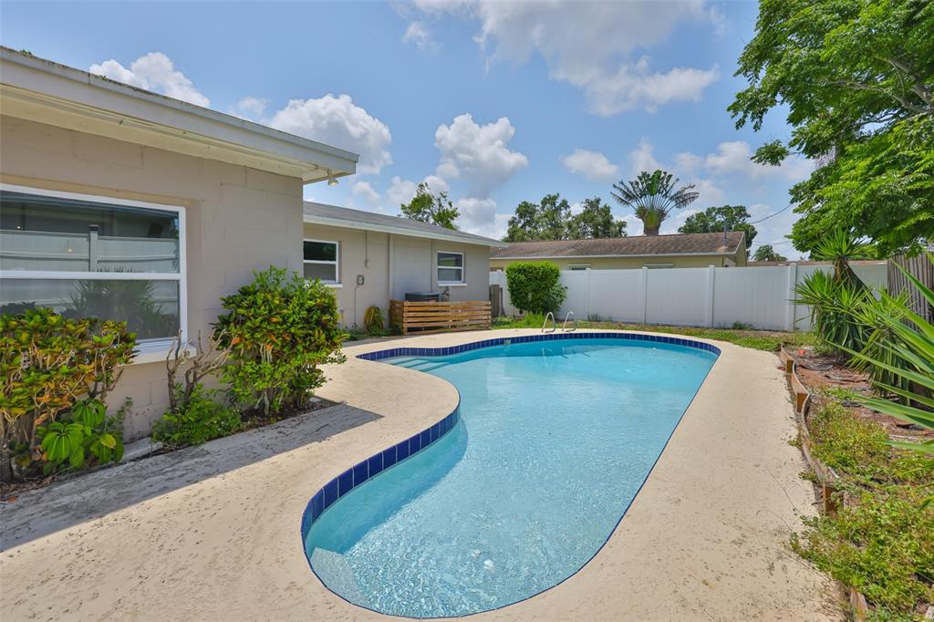 12372 113th Street Largo, FL 33778 - Photo 26 of 29