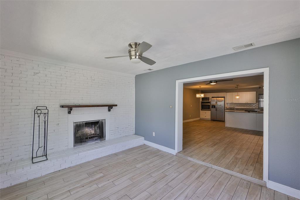 12372 113th Street Largo, FL 33778 - Photo 10 of 29