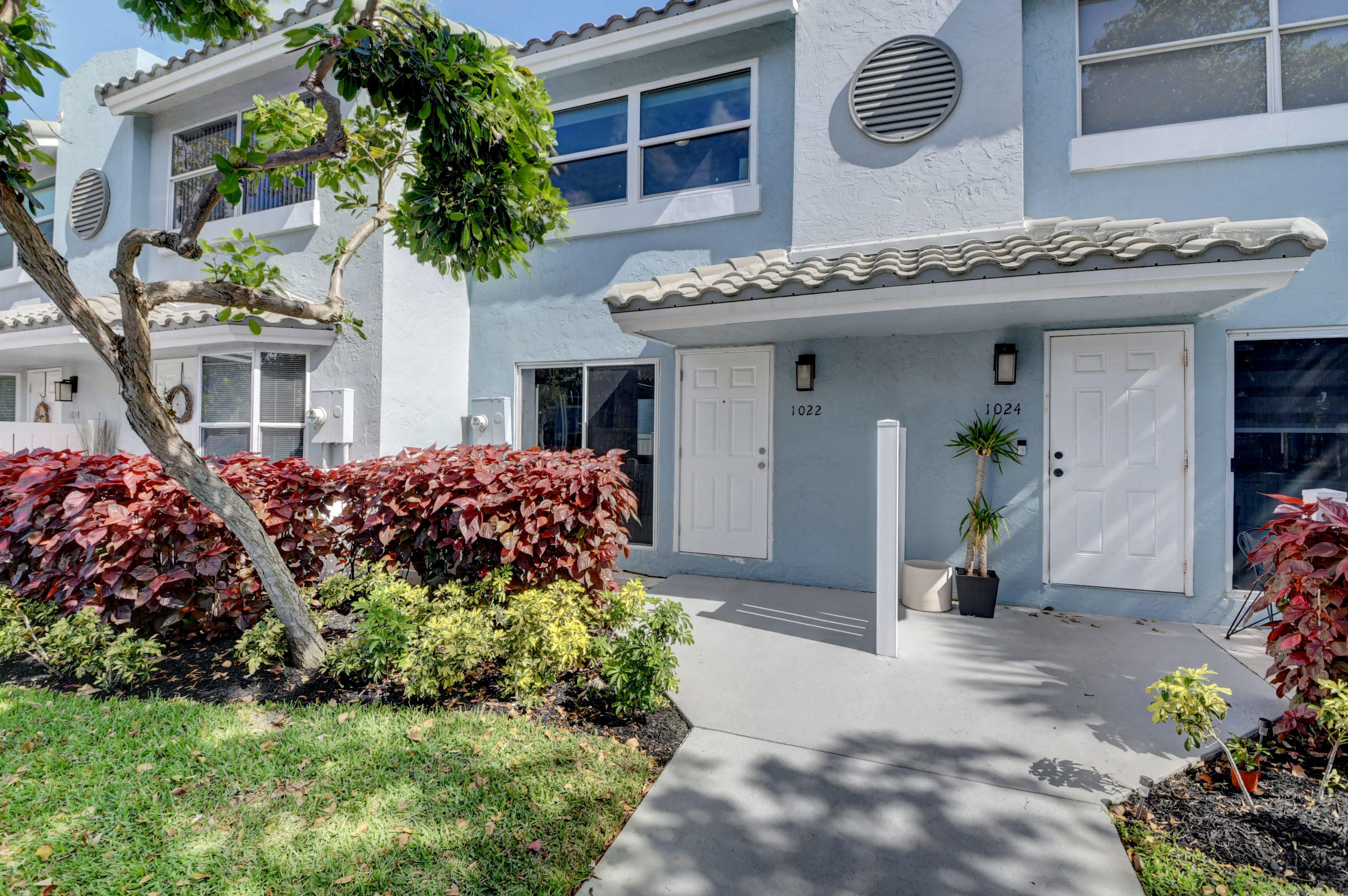 1022 Jeffery Street Boca Raton, FL 33487 - Photo 1 of 35 Front of House