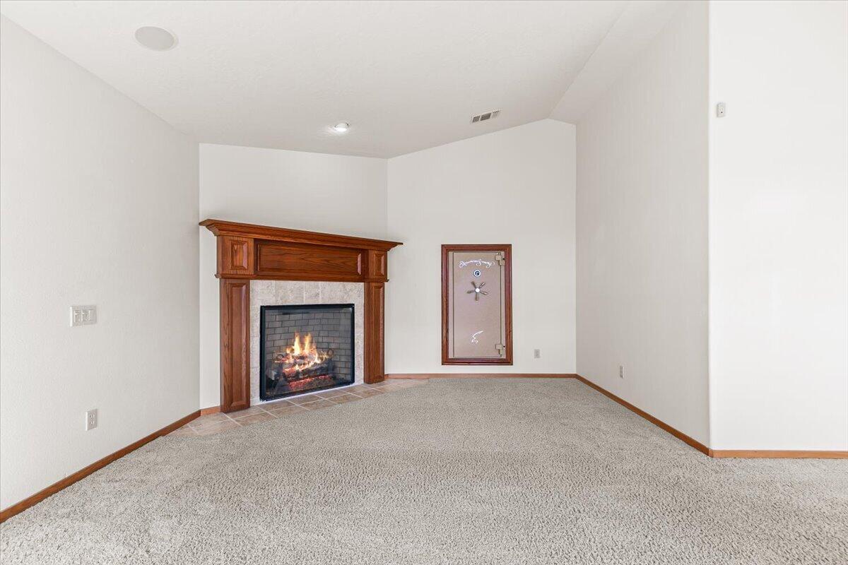4002 Dry Creek Road Medford, OR 97504 - Photo 18 of 45