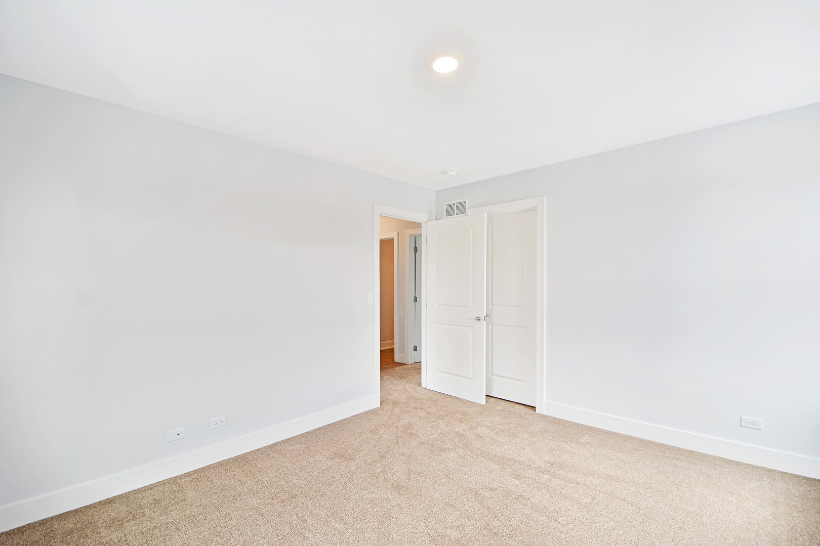 705 Fox Trail Terrace Cary, IL 60013 - Photo 19 of 34