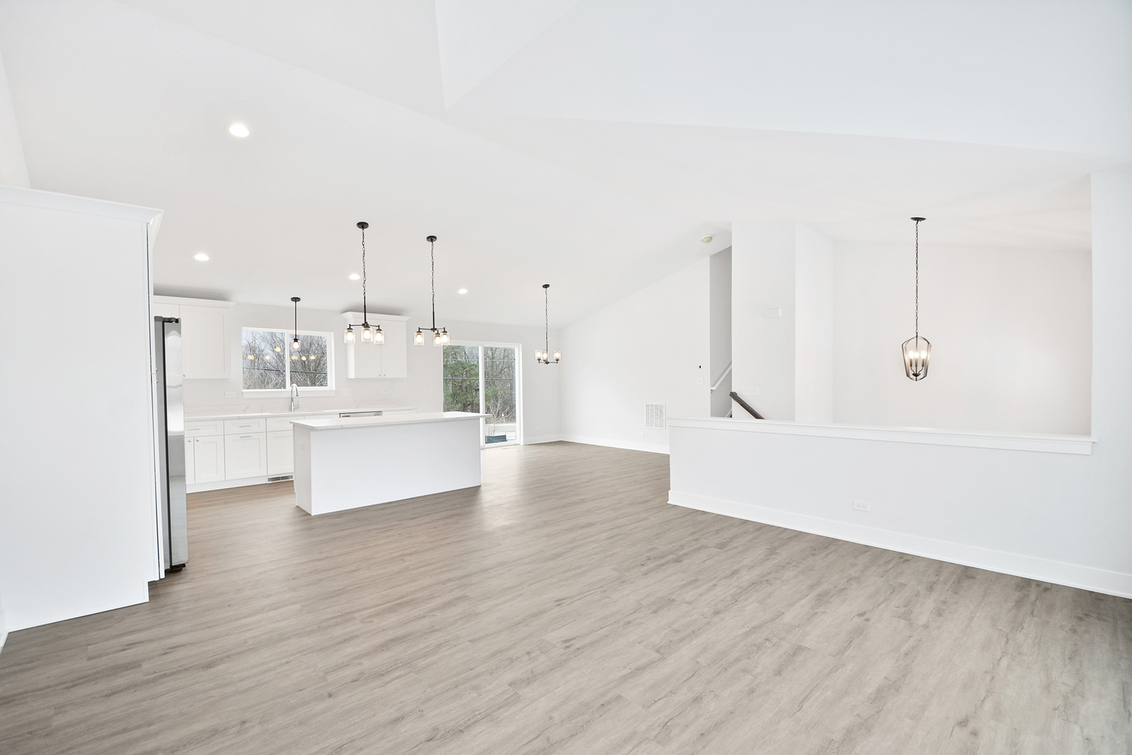 705 Fox Trail Terrace Cary, IL 60013 - Photo 7 of 34