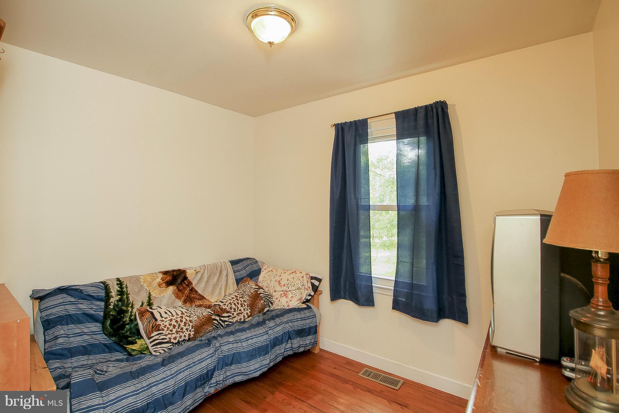 7604 Botha Road Bealeton, VA 22712 - Photo 13 of 20 Bedroom