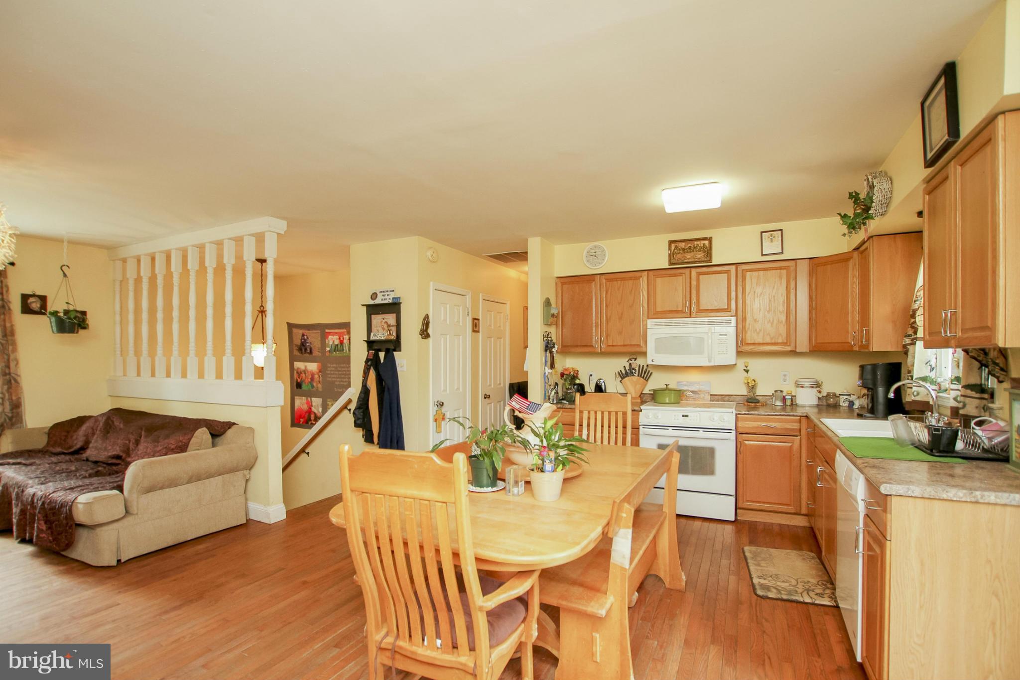 7604 Botha Road Bealeton, VA 22712 - Photo 9 of 20 Kitchen