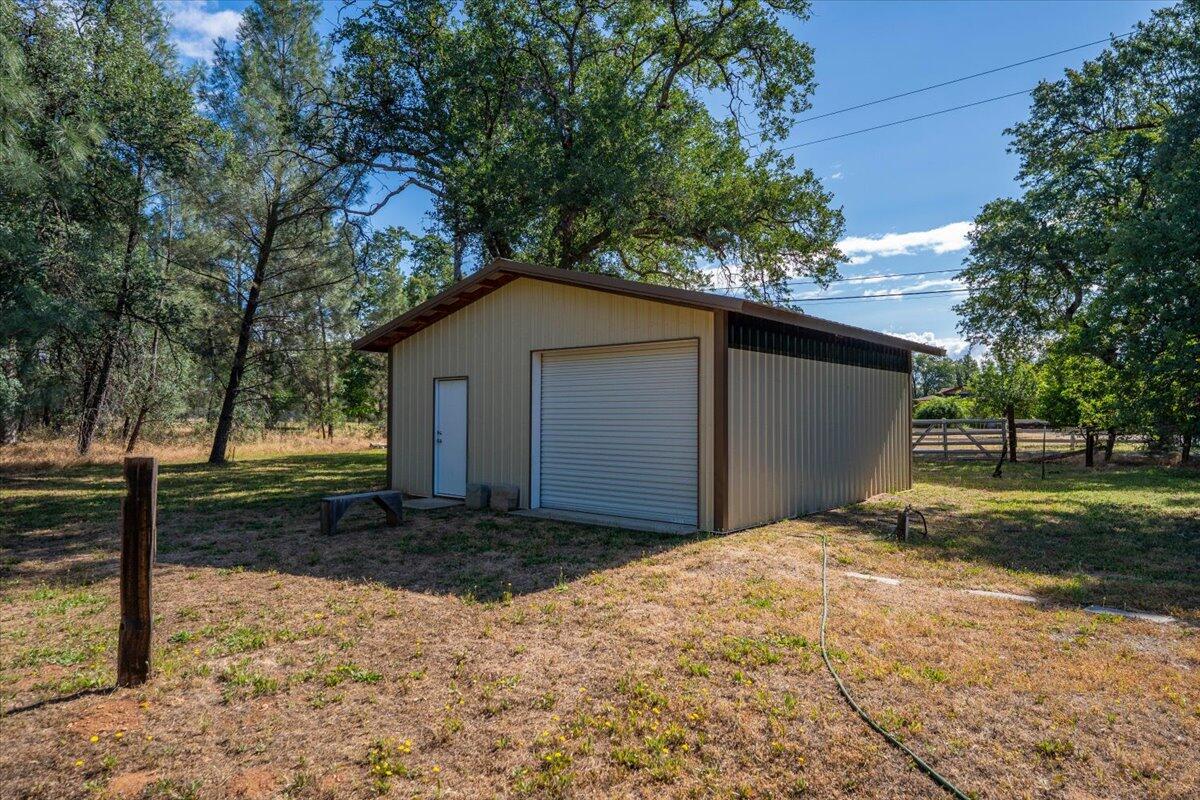 21880 Oak Meadow Road Palo Cedro, CA 96073 - Photo 35 of 79 24x24 shop