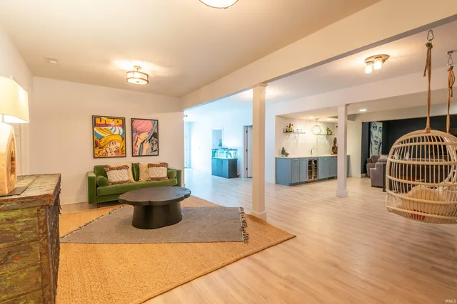 $1,250,000 | 2921 Kylie Court, Bloomington, IN 47401