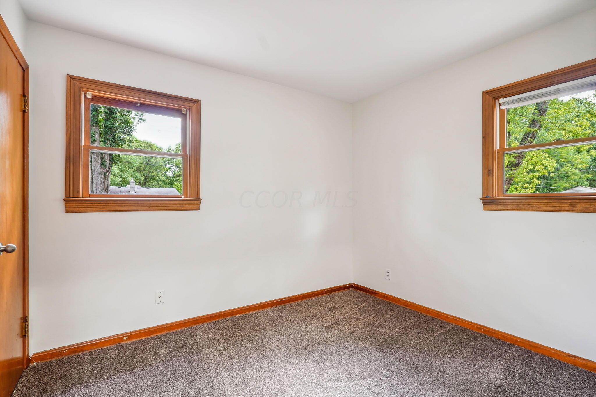 2184 Shrewsbury Road Columbus, OH 43221 - Photo 13 of 30 13-web-or-mls-2184-shrewsbury-rd