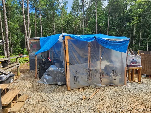 $35,000 | 154 King Bee Trail, Brodnax, VA 23920