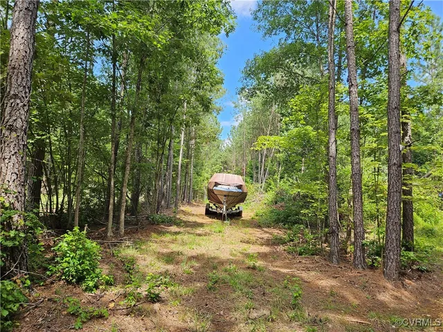 $35,000 | 154 King Bee Trail, Brodnax, VA 23920