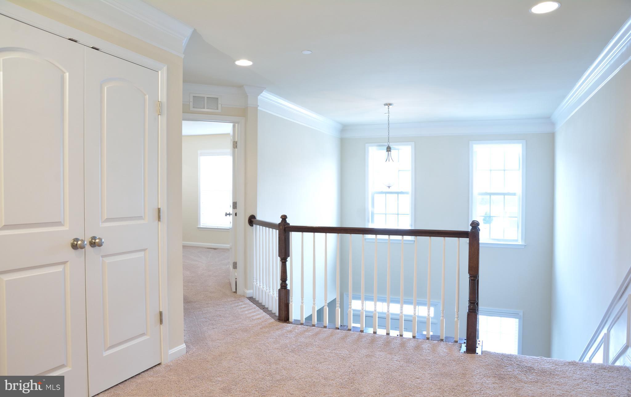 8124 Ridgely Loop Severn, MD 21144 - Photo 14 of 25 Gallery Image 14