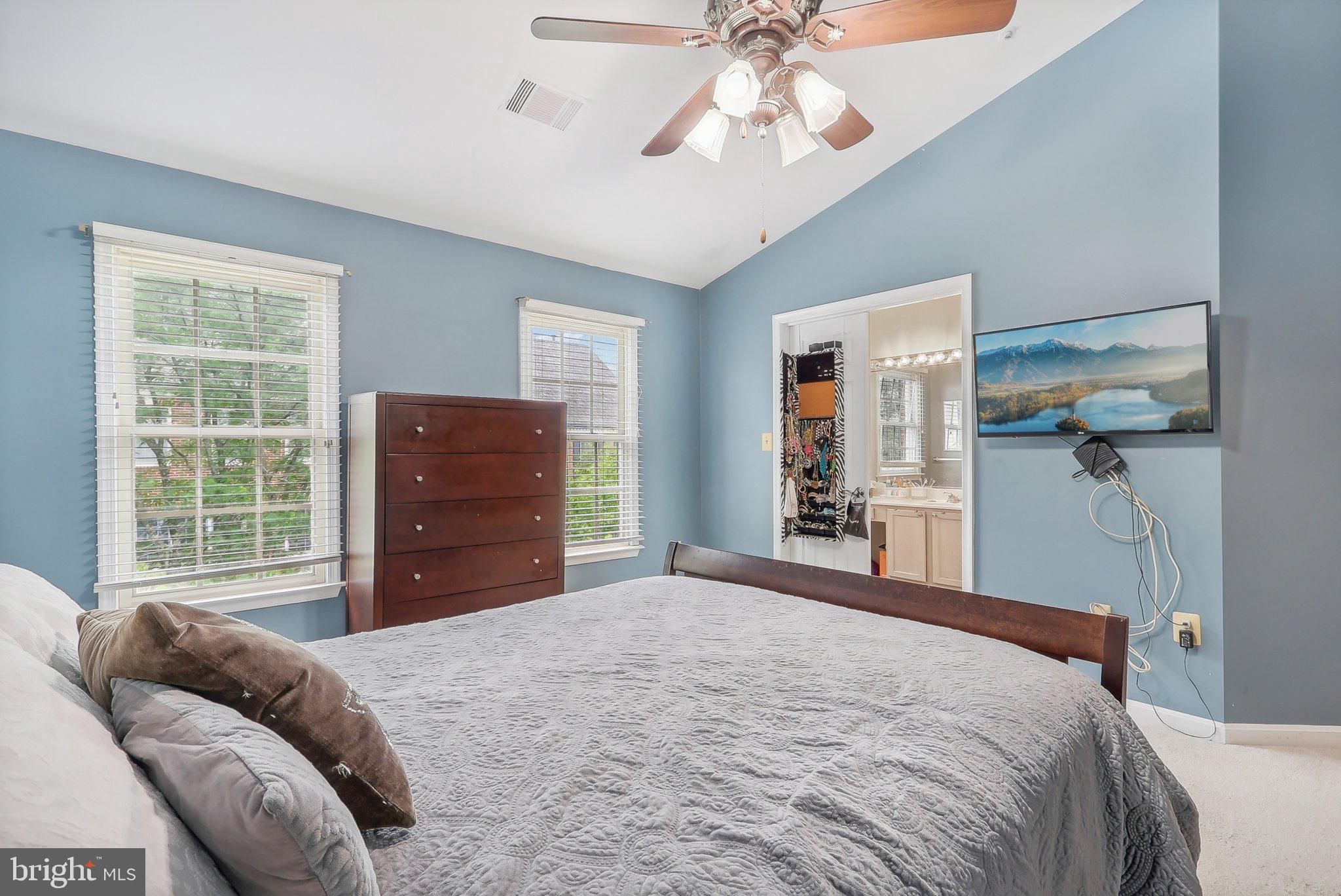 315 Ridgepoint Place Gaithersburg, MD 20878 - Photo 27 of 38